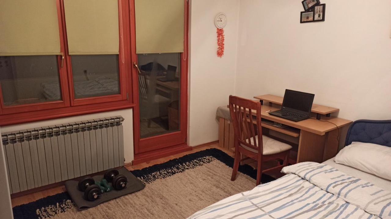 Cozy Room With A Balcony سراييفو المظهر الخارجي الصورة