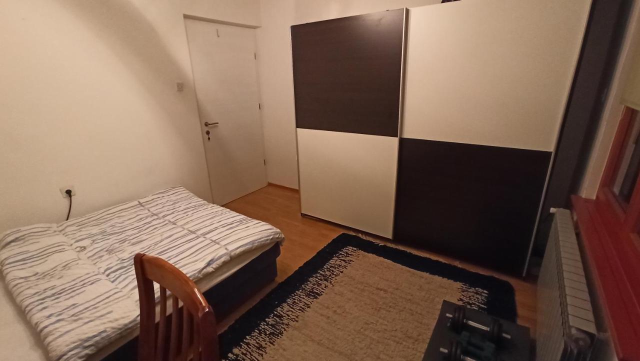 Cozy Room With A Balcony سراييفو المظهر الخارجي الصورة