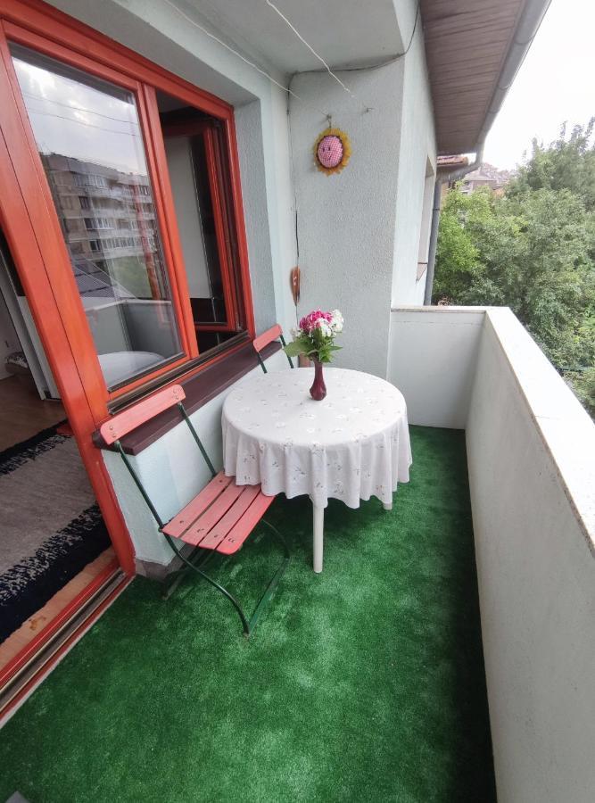 Cozy Room With A Balcony سراييفو المظهر الخارجي الصورة