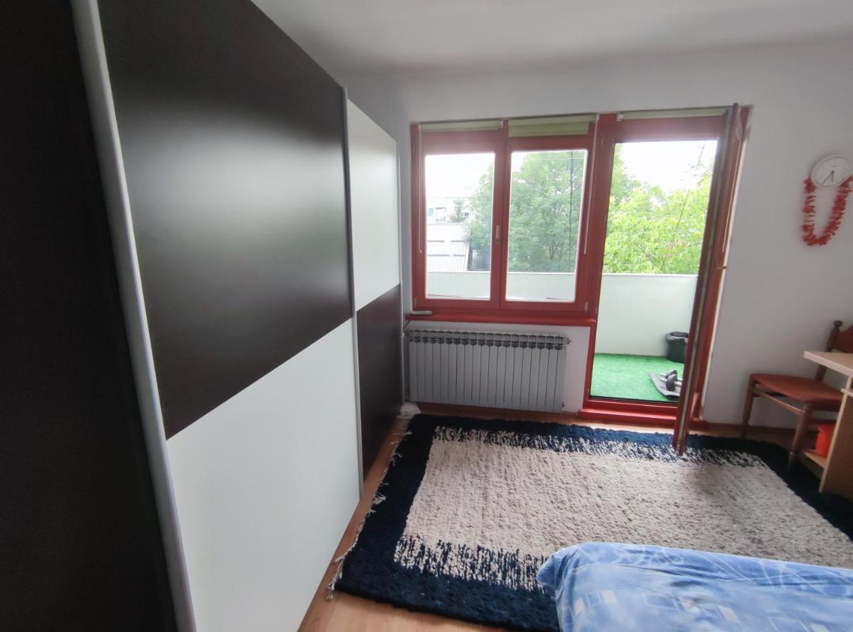 Cozy Room With A Balcony سراييفو المظهر الخارجي الصورة